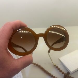 CHANEL 5489 Brown Retro Round Sunglasses w/beads worn 6 times.excellent con